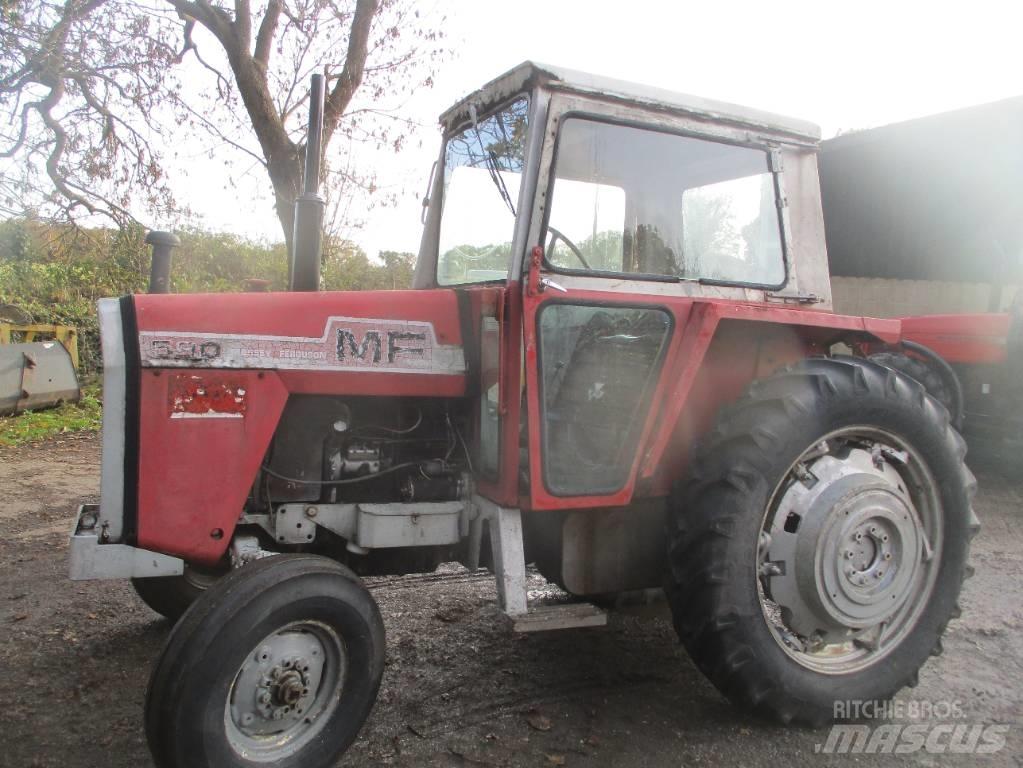 Massey Ferguson 590 트랙터