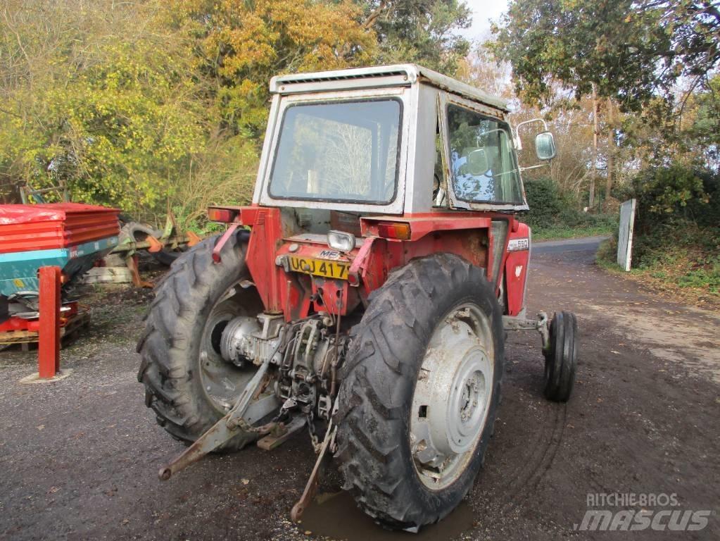 Massey Ferguson 590 트랙터