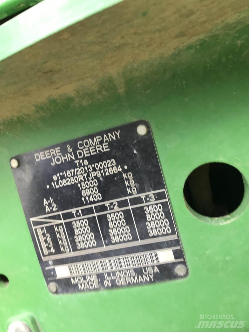 John Deere 6250R 트랙터