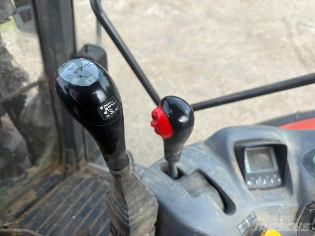 Kubota M 135 GX 트랙터