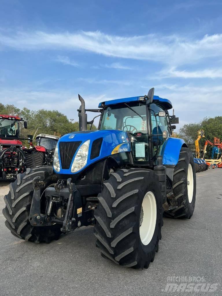 New Holland T 7060 트랙터