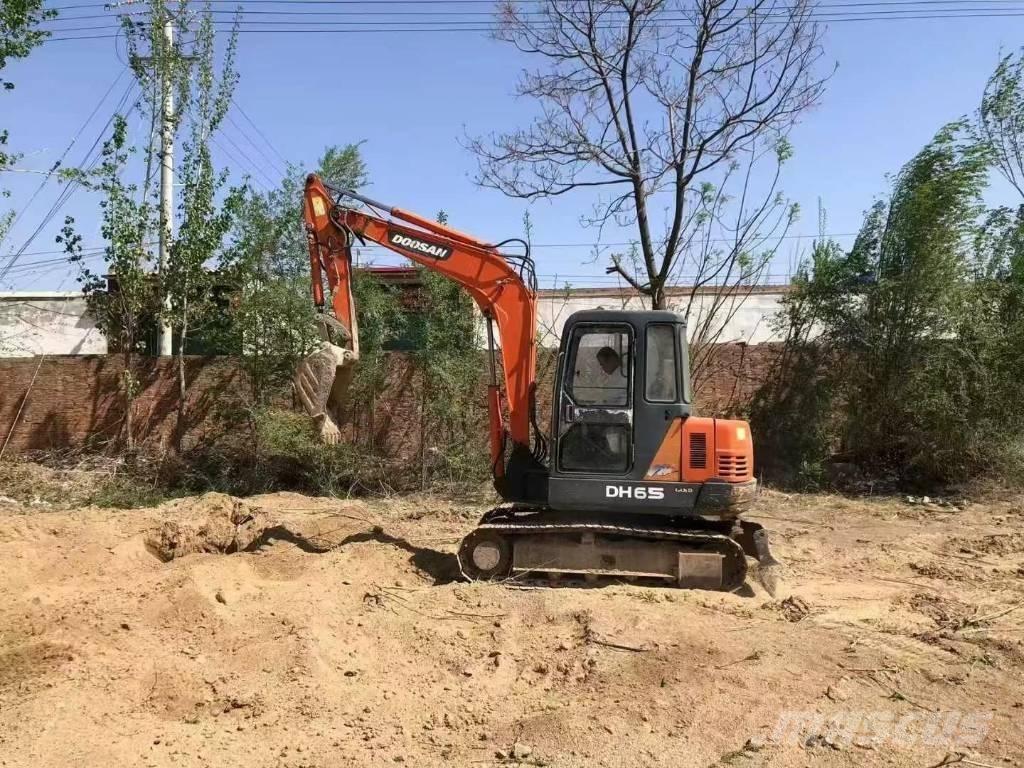 Doosan dh55 소형 굴삭기 7톤 미만