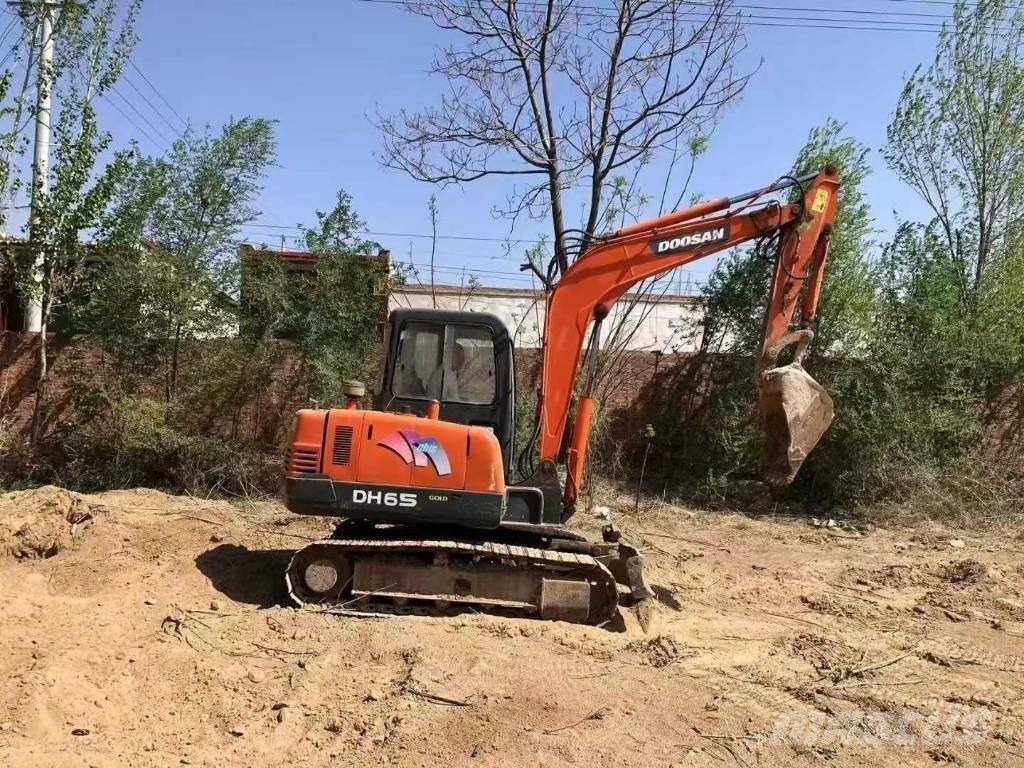 Doosan dh55 소형 굴삭기 7톤 미만