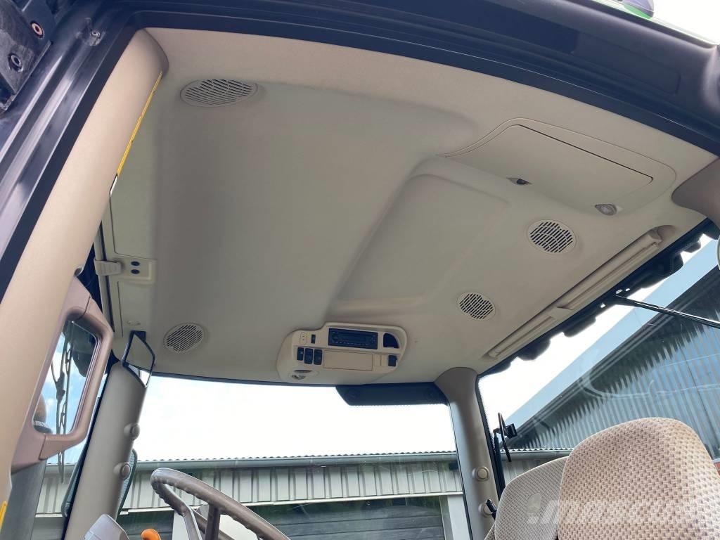 John Deere 6155 R 트랙터