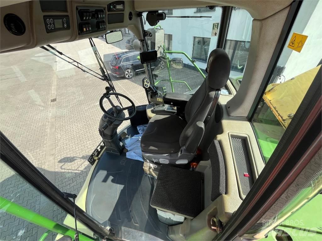 Krone BiG X 770 목초 수확기