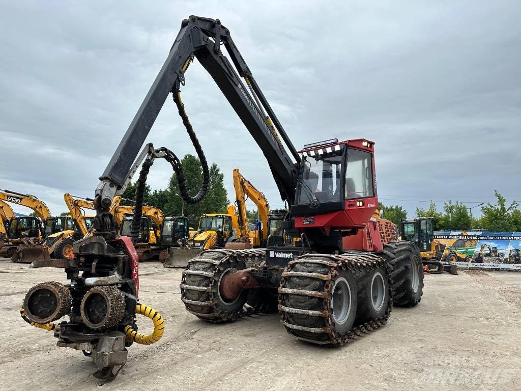 Valmet 911.4 원목 하베스터