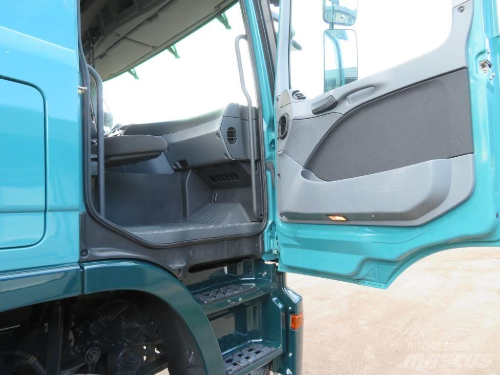 Mercedes-Benz 6X4 목재 트럭
