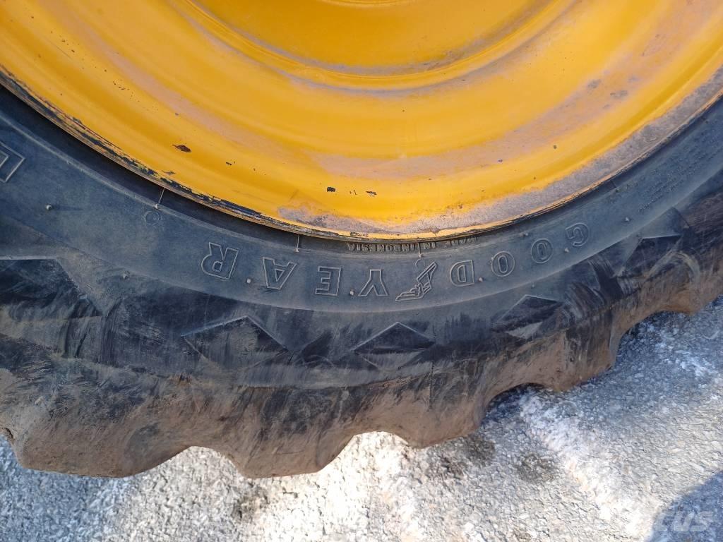 JCB 930-2 험지용 트럭