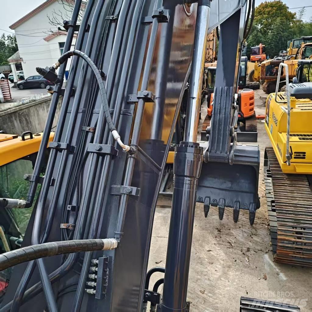 Volvo 250DL 대형 굴삭기 29톤 이상