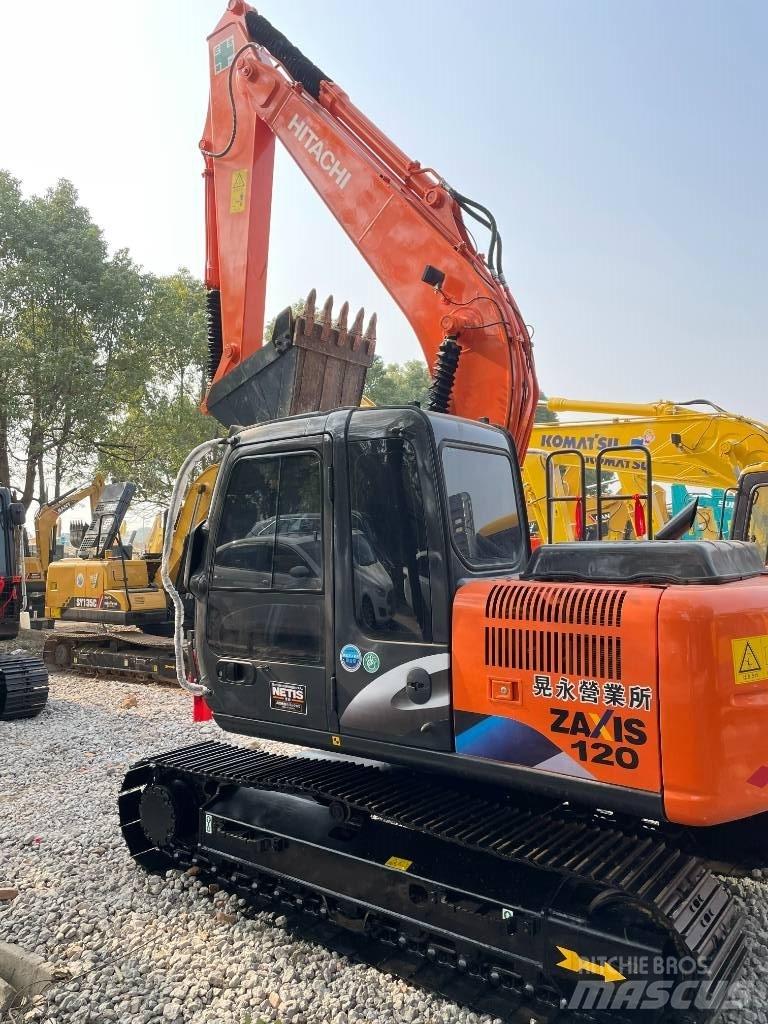 Hitachi 120 대형 굴삭기 29톤 이상