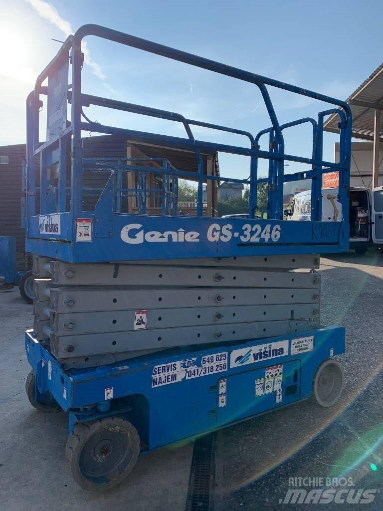 Genie GS 3246 가위형 리프트