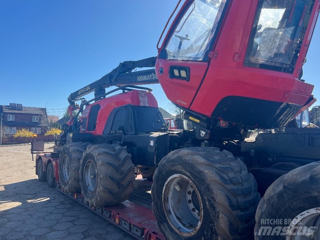 Komatsu 901 XC 원목 하베스터