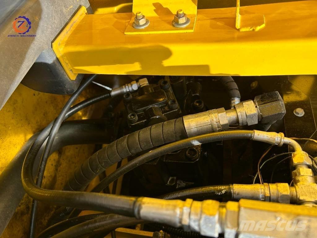Kobelco SK 75 중형굴삭기 7톤-28톤
