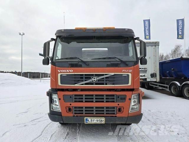 Volvo Fm12 420 8x4 덤프 트럭