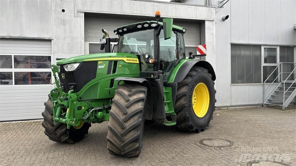 John Deere 6R215 트랙터