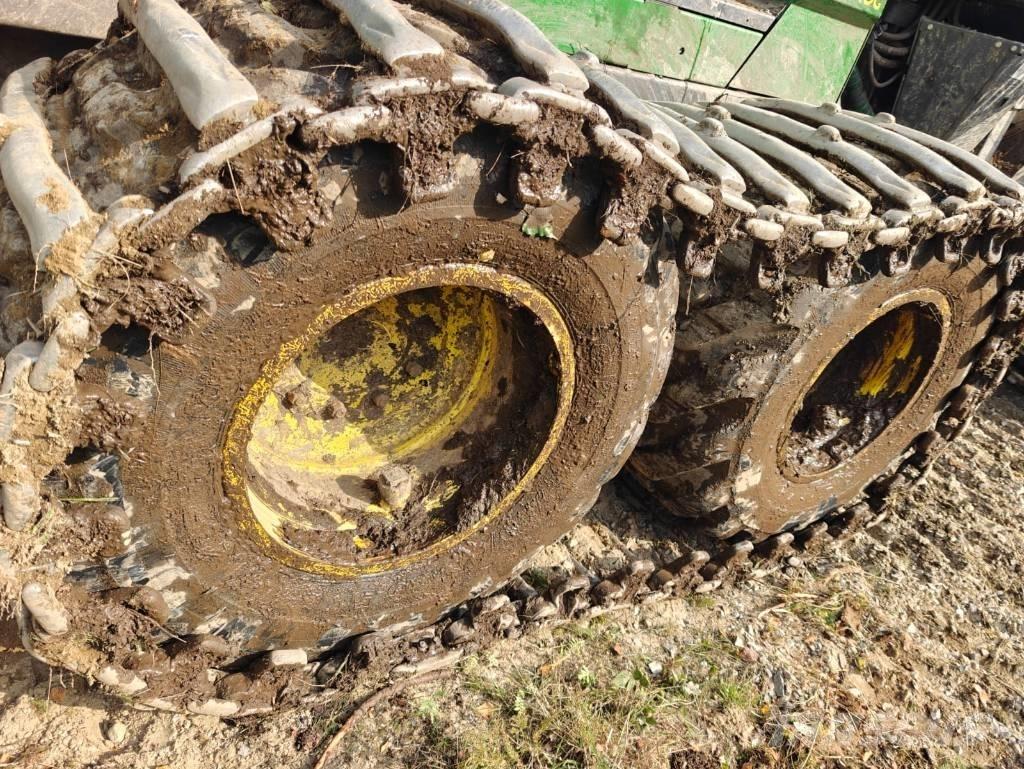 John Deere 1010 G 원목 포워더