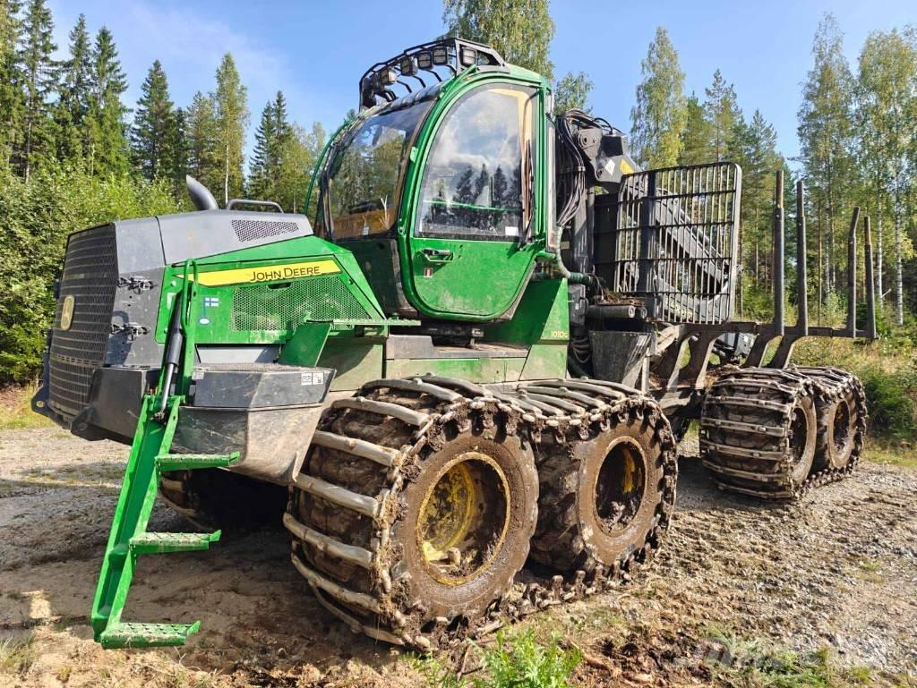 John Deere 1010 G 원목 포워더