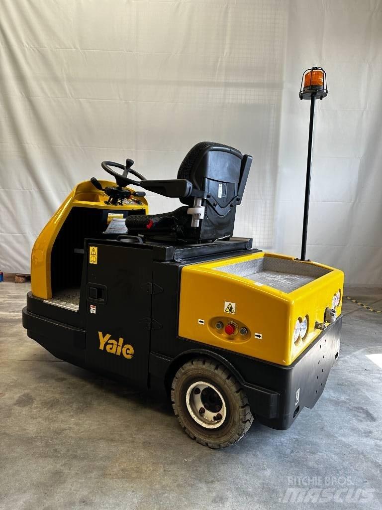 Yale MT70 견인 트럭