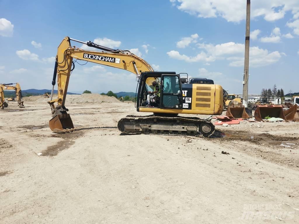 CAT 320 E 대형 굴삭기 29톤 이상