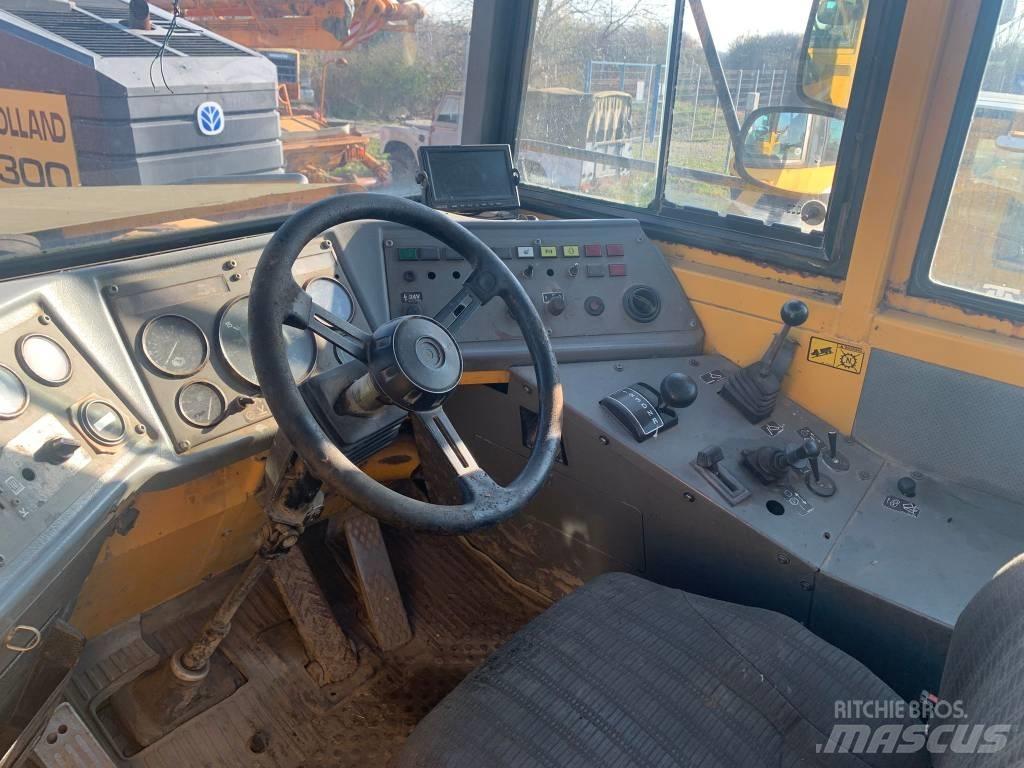 Volvo A 25 C 연결식 홀러