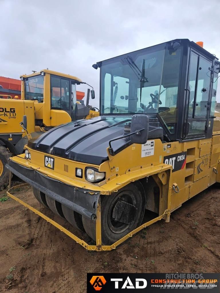CAT CW 34 공기 타이어 롤러