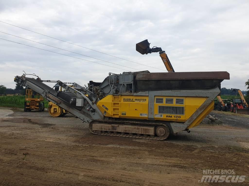 Rubble Master RM 100 이동식 분쇄기