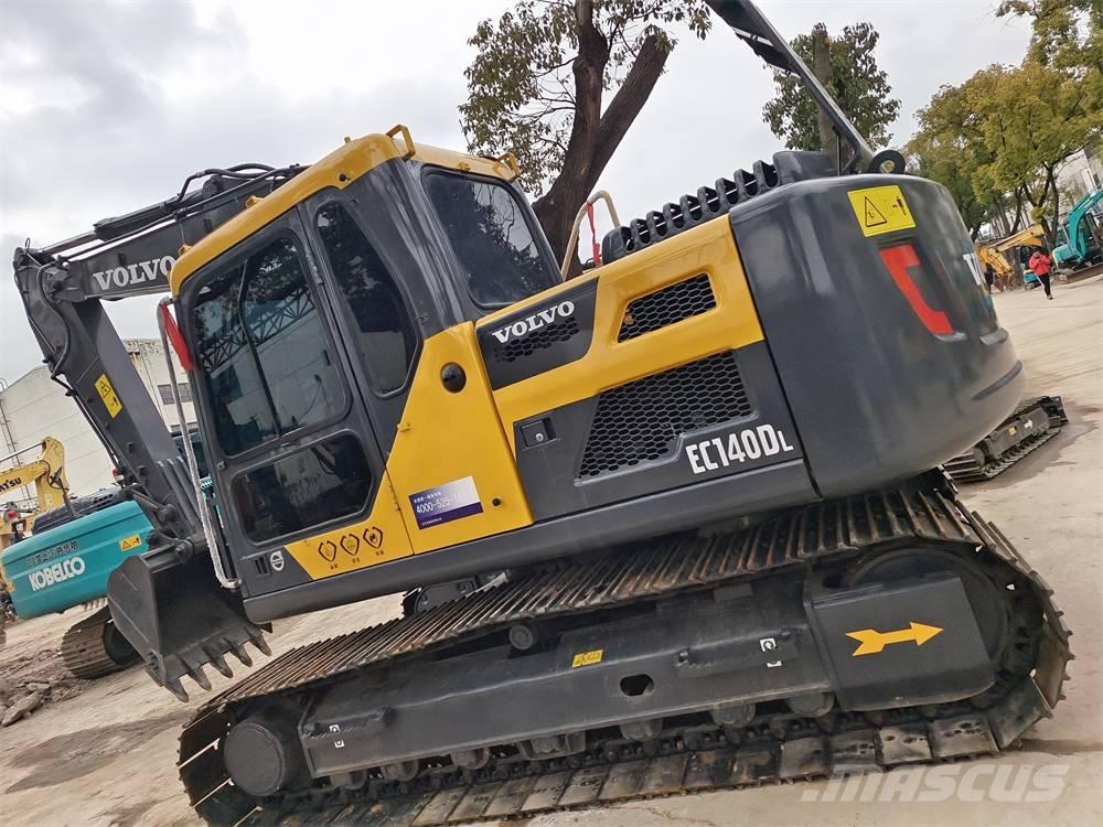 Volvo EC 140 D 대형 굴삭기 29톤 이상