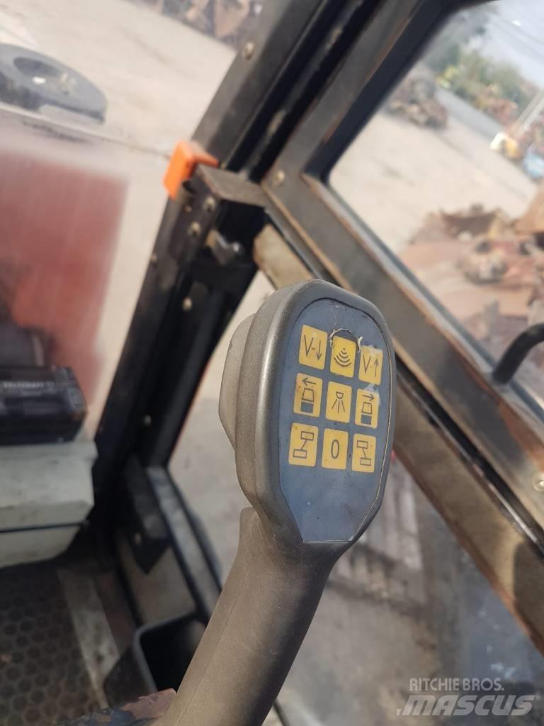 Ammann AV  95 트윈 드럼 롤러