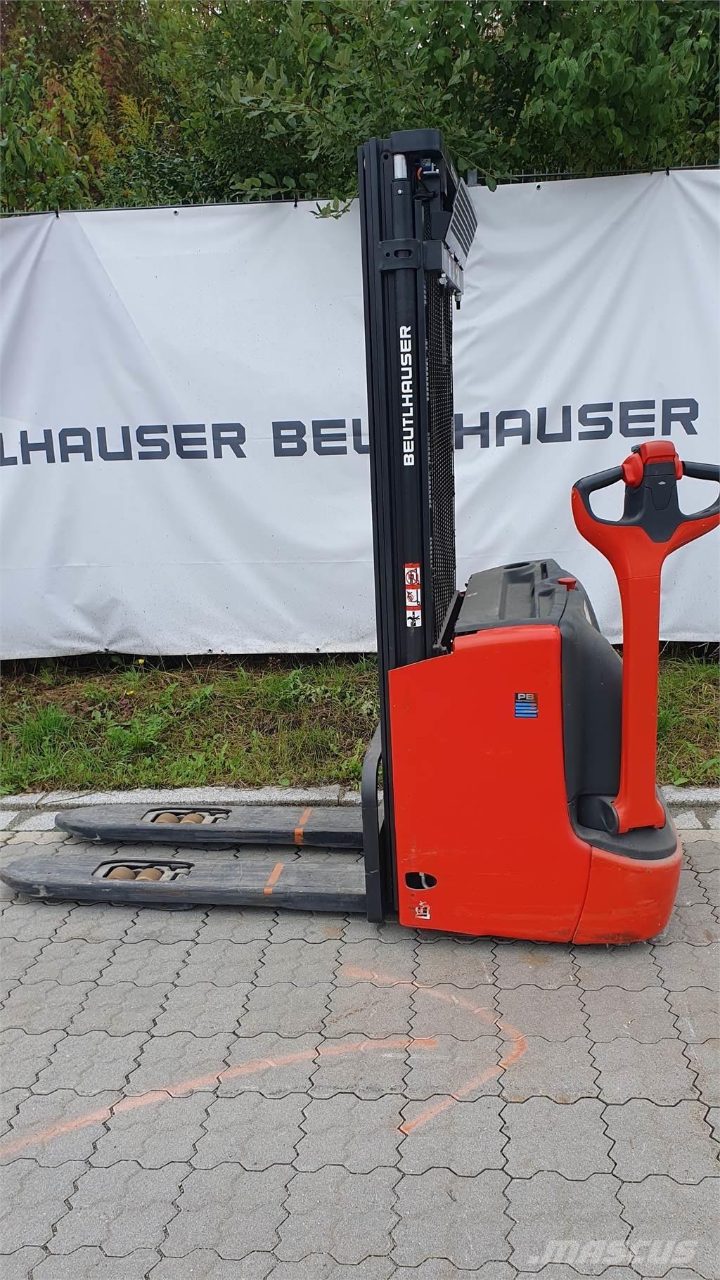 Linde L12i 포크리프트