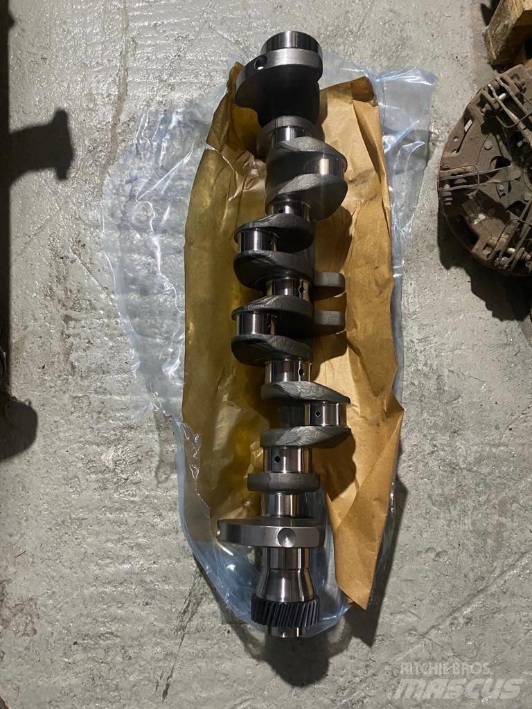 Fendt 615 CRANKSHAFT 엔진