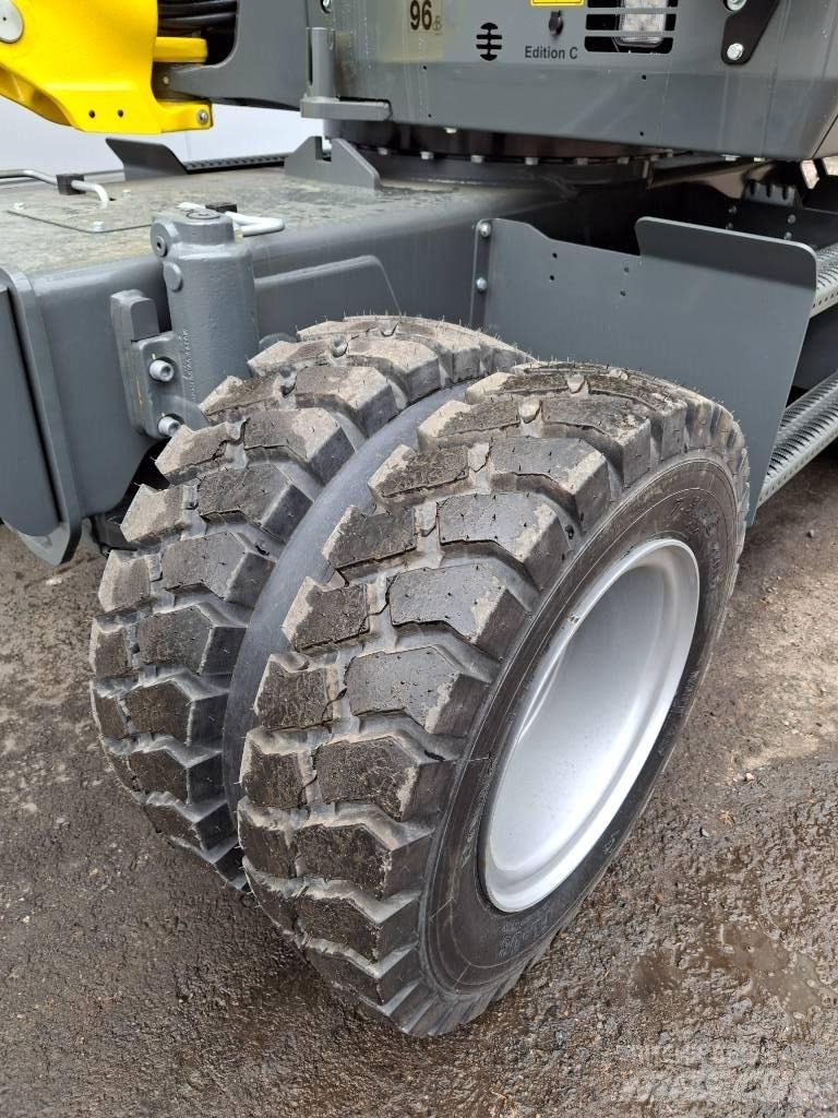 Wacker Neuson EW 65  휠 굴삭기