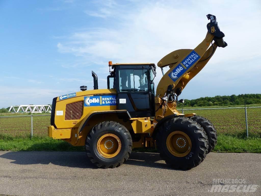 CAT 926 M  휠로우더