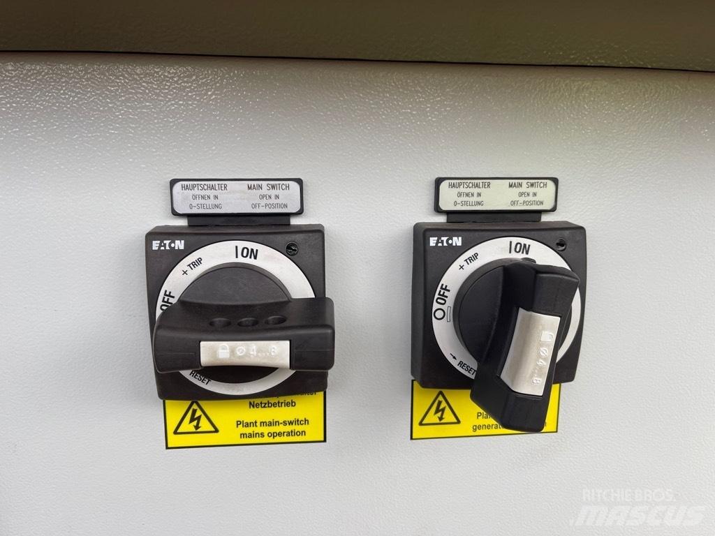 SBM Jawmax 200 이동식 분쇄기