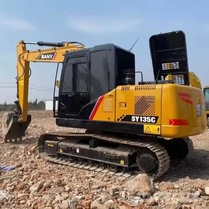 Sany SY 135 C 대형 굴삭기 29톤 이상