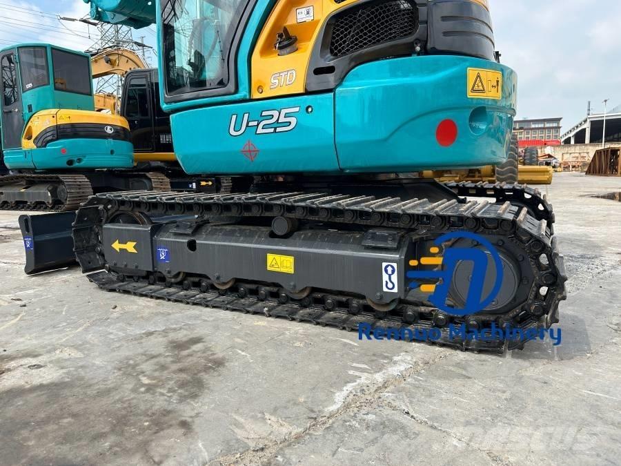 Kubota U 25 소형 굴삭기 7톤 미만