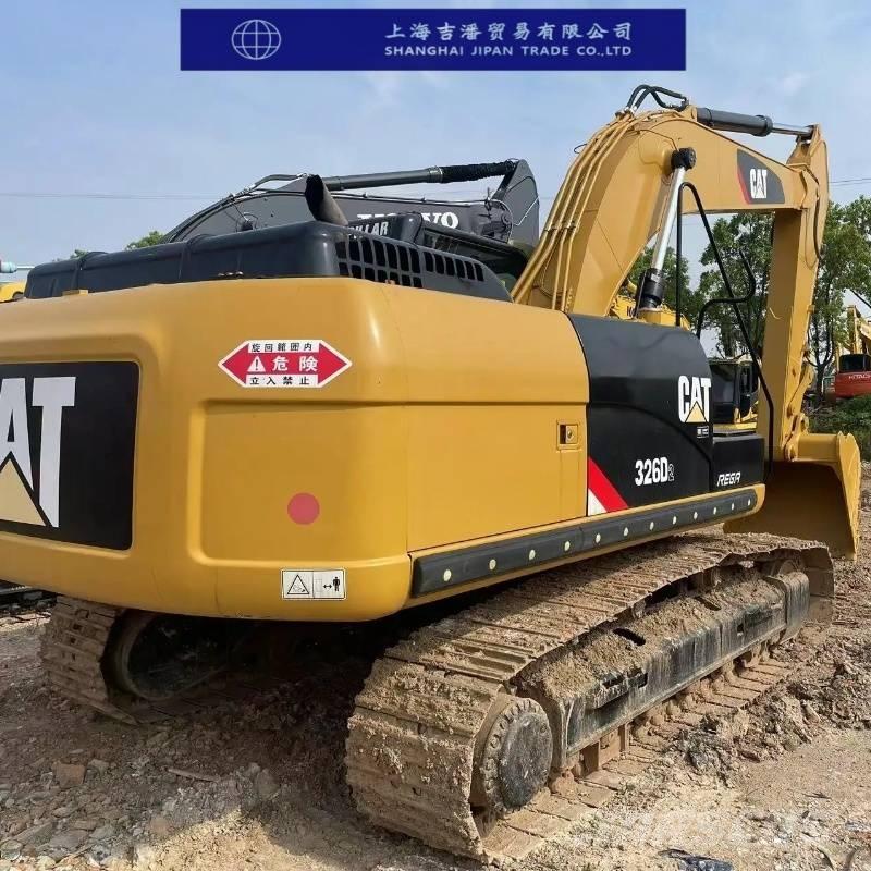 CAT 326 D 대형 굴삭기 29톤 이상