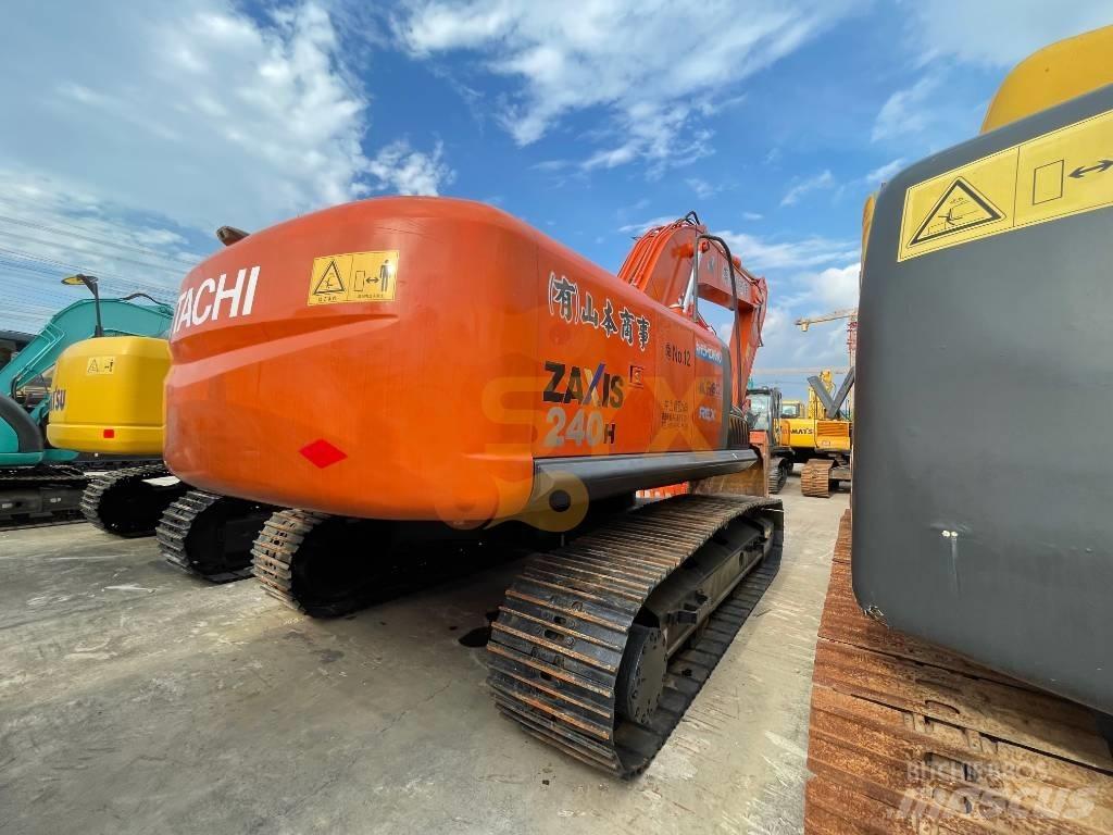 Hitachi ZX 240 대형 굴삭기 29톤 이상