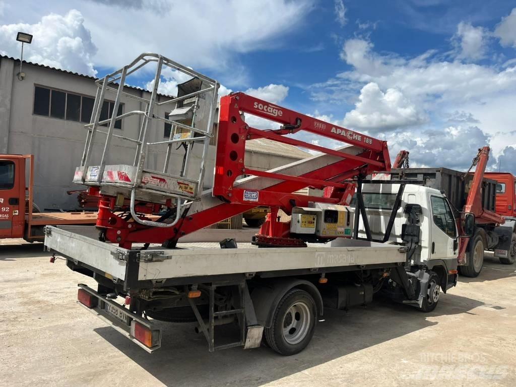 Mitsubishi Canter 훅 리프트 트럭