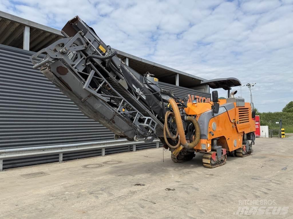Wirtgen W 100 FI 아스팔트 콜드 밀링 기계