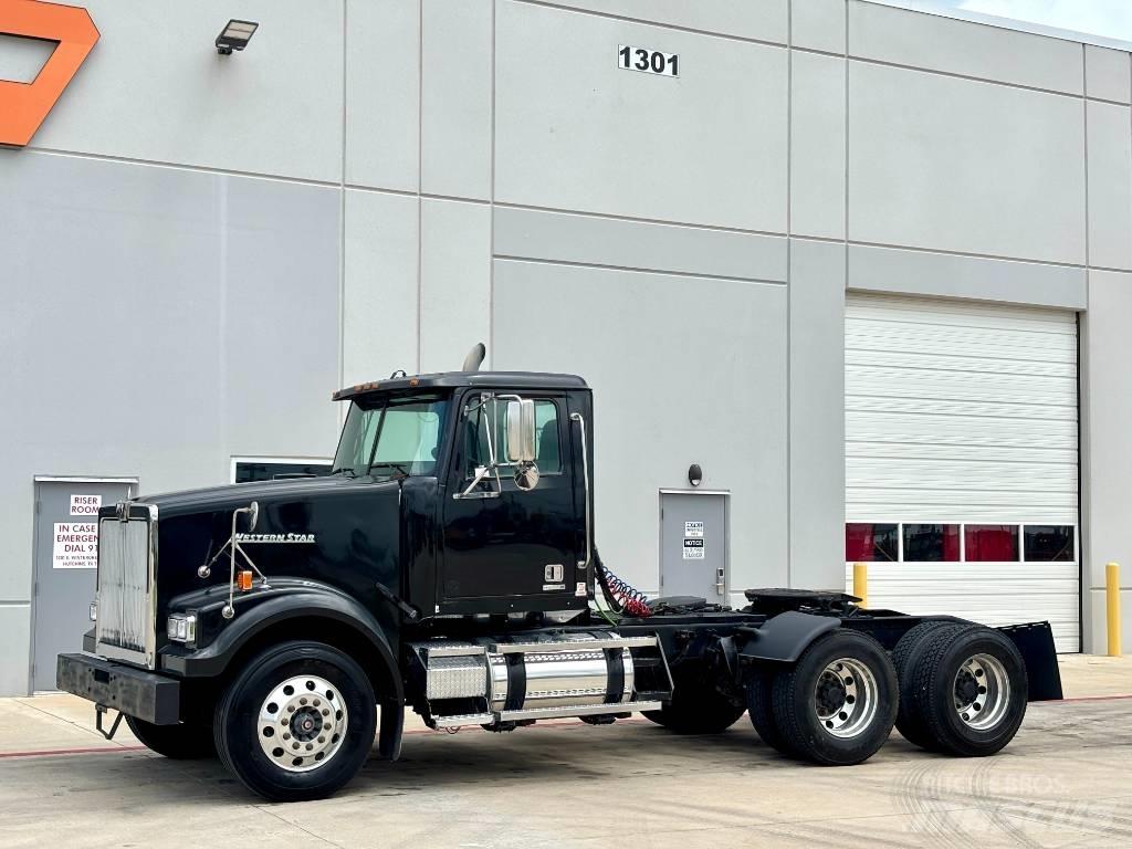 Western Star 4900 트랙터 유닛