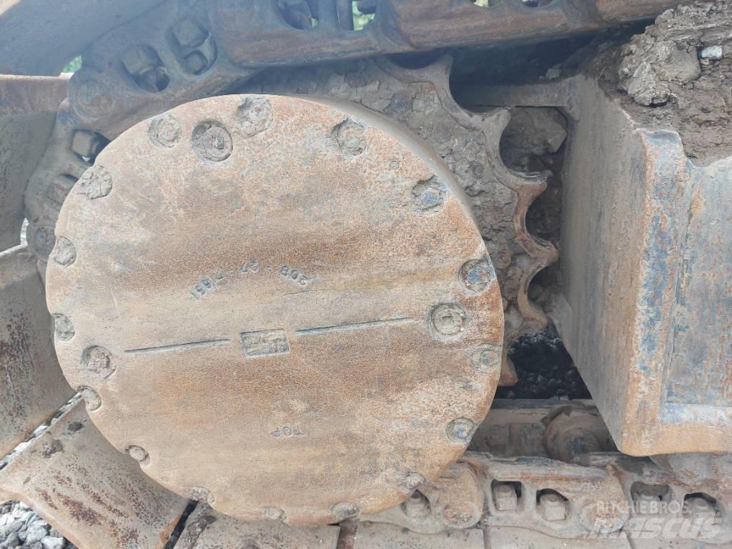 Komatsu PC490LC-11 대형 굴삭기 29톤 이상