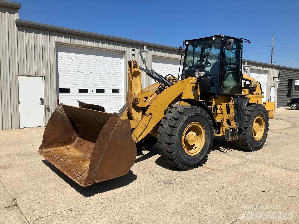 CAT 918 M  휠로우더