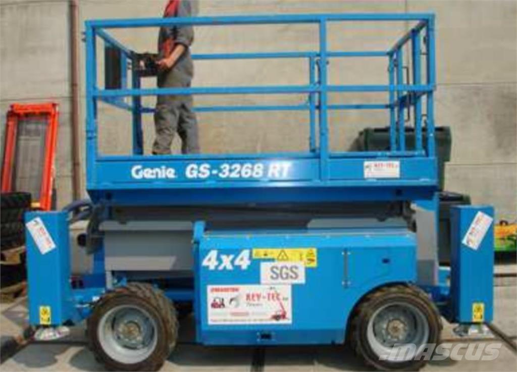 Genie GS3268RT 가위형 리프트