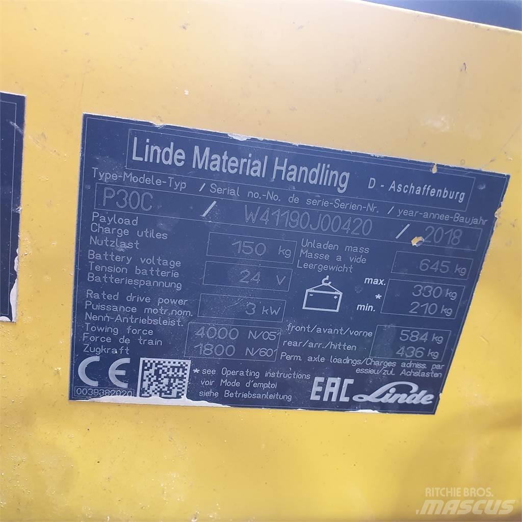 Linde P30C 견인 트럭