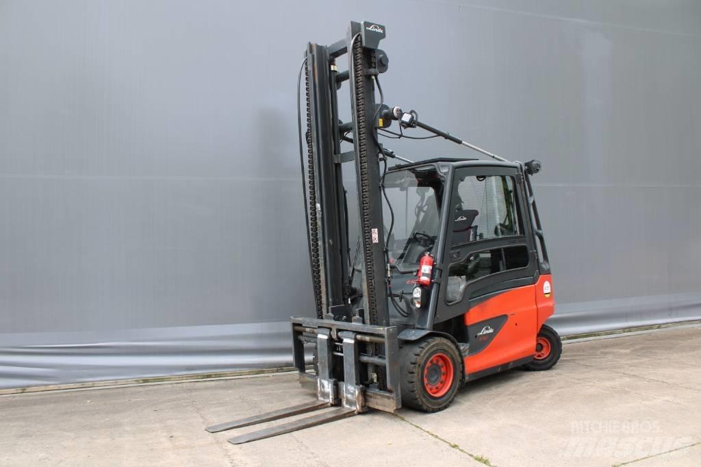 Linde E50HL-01 전동 지게차