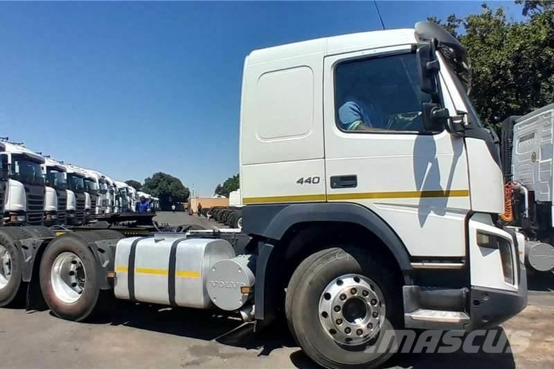 Volvo FH 440 기타 트럭