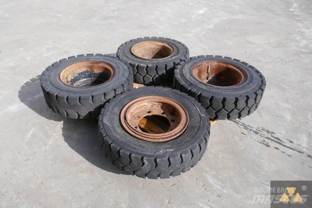 Trelleborg 7.50-15 타이어, 휠 및 림