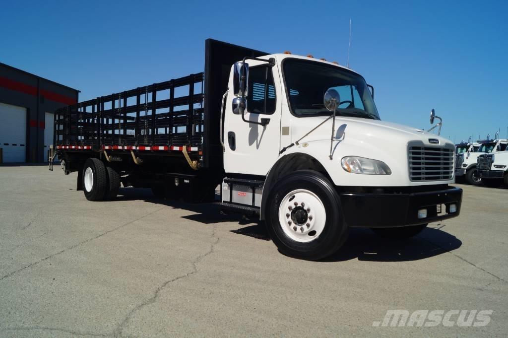 Freightliner M2-106 플랫베드/드롭사이드 트럭