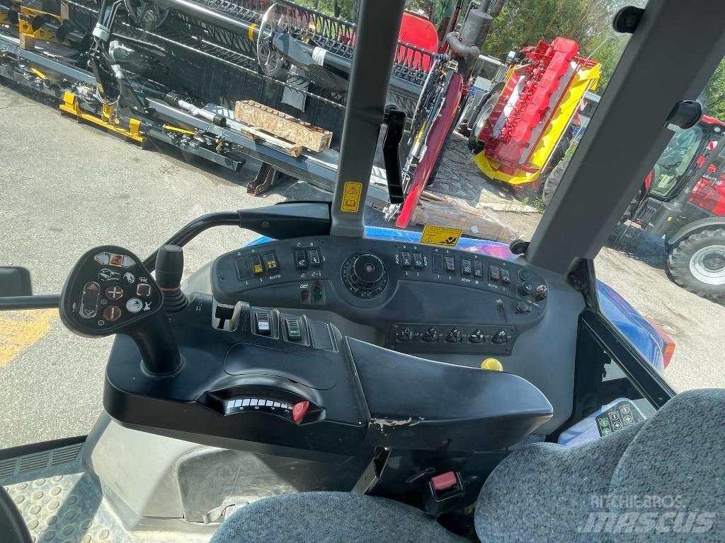 New Holland T 7550 트랙터