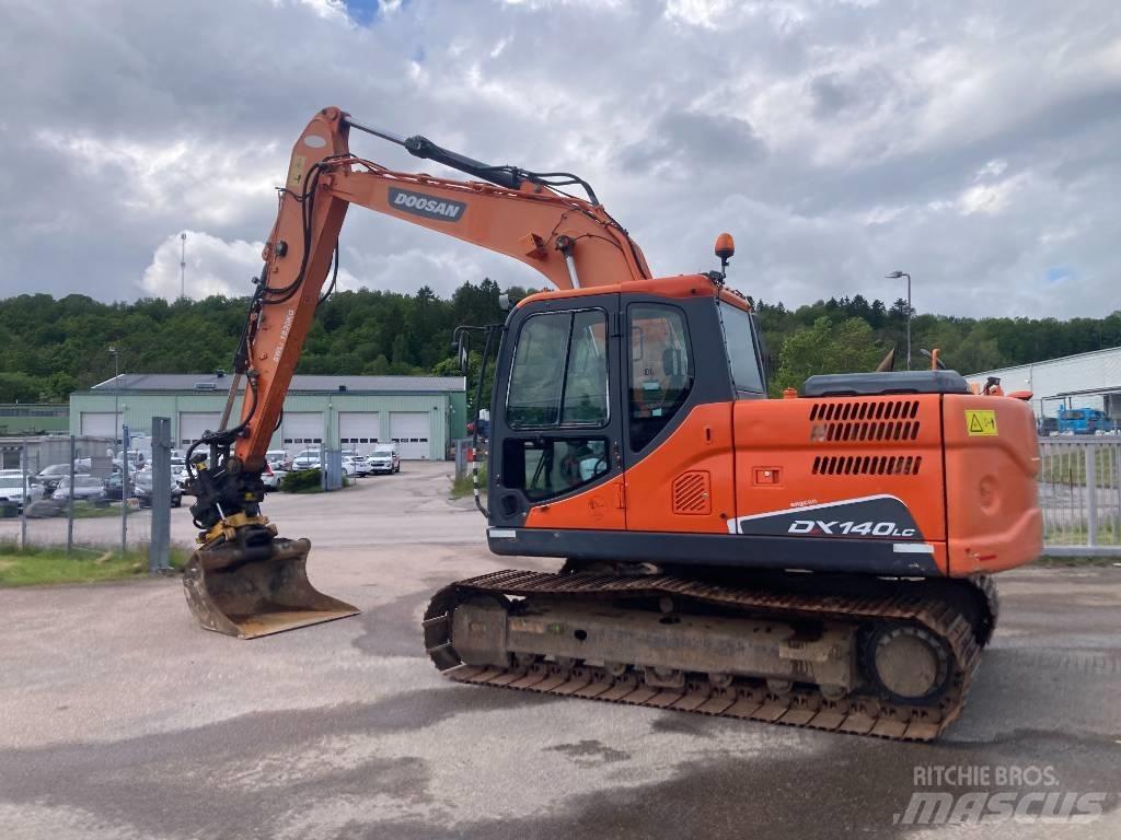 Doosan DX 140 LC-3 대형 굴삭기 29톤 이상
